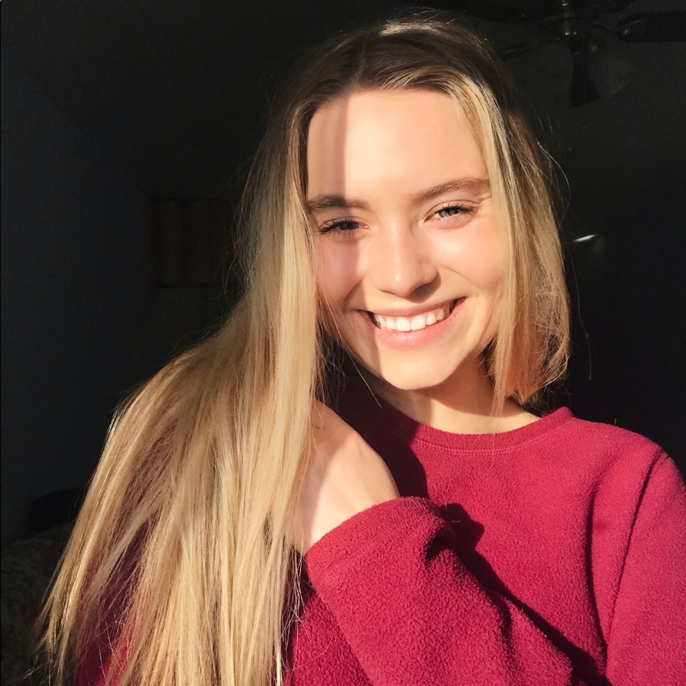 Meet your Posher, Kelly